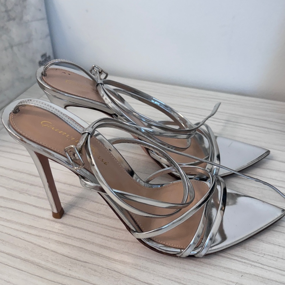 Gianvito Rossi Silver Leather Kim Cross Ankle Strap Sandals Size 36.5